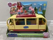 NEW Peppa Pig’s Transforming Camper Van Feature Playset w/sounds 16 Pc
