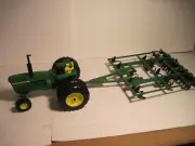 John Deere Farm Toy Tractor "4320 Diesel" with JD Mulch-Tiller Ertl 1/16 NIB