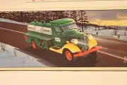 Vintage 1985 "THE FIRST HESS TRUCK Toy Bank" Original Box In mint CONDITION