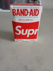 Supreme x Band-Aid Red Box Logo Print Bandages 20 Count SS19 DS AUTHENTIC NWT