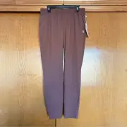 Vuori Men's Fleet Performance Running Pants in Hazelnut Size Large