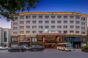 桂林睿吉·西山精品酒店Ruiji Xishan Boutique Hotel