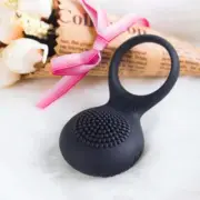 Svakom Tyler Rechargeable Silicone Vibrator Personal Massager