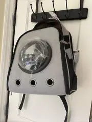New Boots&Barkley Bubble Space capsule Cat Carrier Back Pack