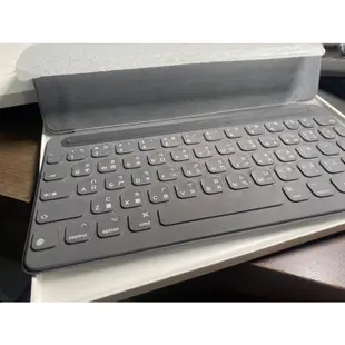 Smart Keyboard 10.5