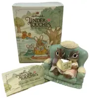 NIB Hallmark Tender Touches 1991 Chipmunks with Memory Album - Sisters QEC902-9