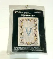 NEW The Vermillion Stitchery Sampler Border Needlecase CTAS207 CrossStitch