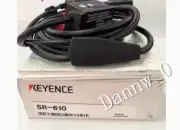 NEW IN BOX KEYENCE SR-610 Barcode Reader Scanner