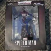 Marvel Spider-man 9” Diamond Select PVC Diorama Video Game Appearance Figure