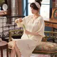 在飛比找momo購物網優惠-【AnZa】荷葉領棉料休閒居家服睡衣連身裙(寬鬆五分袖洋裝長