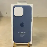Apple Silicone Case with MagSafe for iPhone 15 Pro Max - Winter Blue