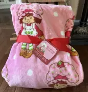 NEW Strawberry Shortcake Pink Plush Throw Blanket 60"x70" W/Cat Design Spring