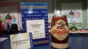 2006 BUDWEISER CONVENTION BEER STEIN PALE LAGER #504 MIB AWESOME