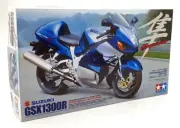 Tamiya 1/12 Scale Model Kit 90 - Suzuki Hayabusa 1300 (GSX 1300R)