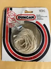 NOS Vintage Genuine Duncan Toy Company Professional Yo Yo Strings (4 per pack)