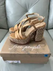 Free People fahn jute platform sandal in NATURAL Size 8 Heel