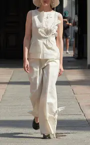 [Mark Kenly Domino Tan] Tami Atelier Silk-Wool Twill Top