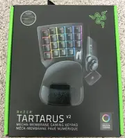 Razer Tartarus v2 Gaming Keypad Mecha-Membrane Key Switches 32 SEALED