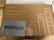 Fukumaru Wall Mounted cat shelf with White Mat New Open Box