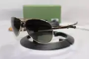 New Oakley Yuvraj Singh Signature Plaintiff Gold/Dark Grey 004057-12 Cricket