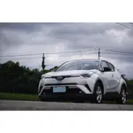 售2018年出廠 TOYOTA C-HR 尊爵版AWD 1.2T 選配雙色 原鈑 無待修 跑7萬 0987707884汪