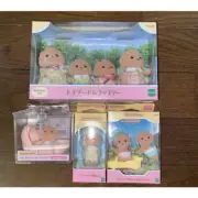 Sylvanian Families Toy Poodle Family Set Twins Toy Poodle Baby New and Unopened