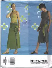 Vogue Sewing Pattern 2556, Issey Miyake Dress and Skirt, Size 8, 10, 12, Uncut