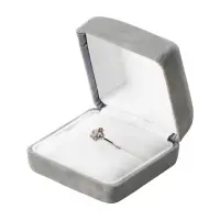 在飛比找momo購物網優惠-【AndyBella】方形求婚戒指盒(戒指盒;求婚盒;婚戒)