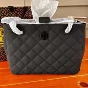 Tory Burch Willa Matt Black Quilted Leather Shoulder Bag Medium $678