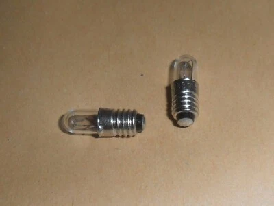 Scalextric 2 screw in light bulbs (Porsche 911, Escort Mexico etc.) car spares.