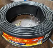 Suncast 20 ft. Plastic Landscape Edging Roll for Garden Flower Beds and Lawn