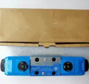 1Pcs New For VICKERS solenoid valve DG4V-3-7C-M-U-H7-60