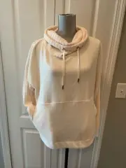Rip Curl Ladies Pull Over Sweater Size Medium