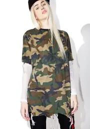 [Black Scale] Destroyed T-Shirt