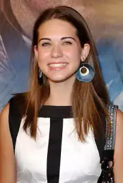 Lyndsy Fonseca at Master Commander The Far Side Of The World LA Pr- Old Photo 7