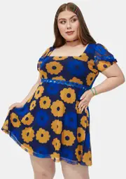 [dELiA*s by Dolls Kill] Plus Prismatic Perspective Floral Mesh Mini Dress