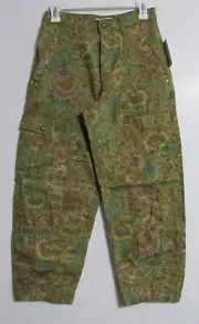 Women's Anthropologie Green/Pink Floral Cropped Cargo Balloon Pants