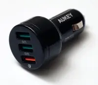 在飛比找Yahoo!奇摩拍賣優惠-使用過 AUKEY CC-T11 3孔 42W QC3.0 