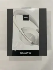New Bose 700 Over-Ear Noise Cancelling Bluetooth Headphones White