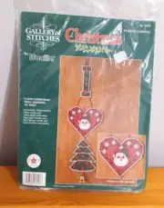 Bucilla "I Love Christmas" 19" Wall Hanging 6958 VTG Plastic Holiday Canvas Kit