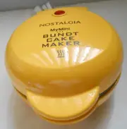 Nostalgia My Mini Lava Donut Muffin And Bundt Cake Maker - New!