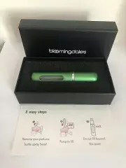 Bloomingdale's green Metal Fragrance Perfume Atomizer Refillable Spray 5ml NEW