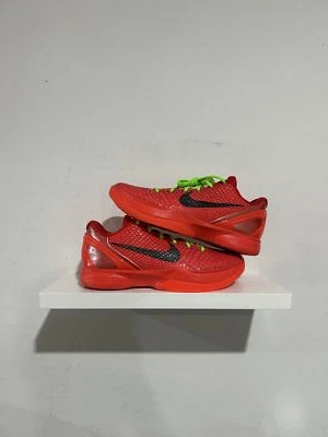 KOBE 6 REVERSE GRINCH SIZE 9