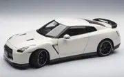 1/18 AUTOart Millennium 77399 Nissan GT-R R35 Spec V Brilliant White Pearl