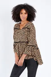 Leopard Print Gathered Top--THRE-38119