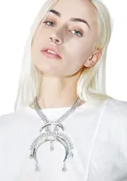 Crescendo Crystal Necklace