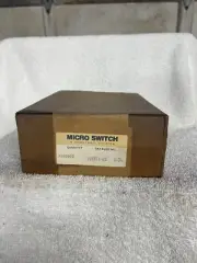 Factory Sealed Honeywell Micro Switch 205FSI-25