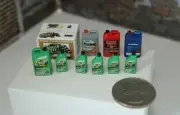 1/18 or 1/24; USelect Quaker State oil products Diorama, shop, Garage; 10 items