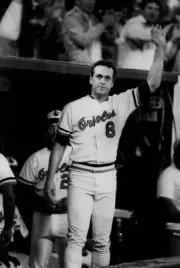 Cal Ripken Jr Baltimore Orioles acknowledges the crowd 1980s Old Photo