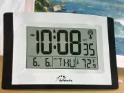 New WallarGe Atomic Digital Clock - Temperature - Alarm - Calendar